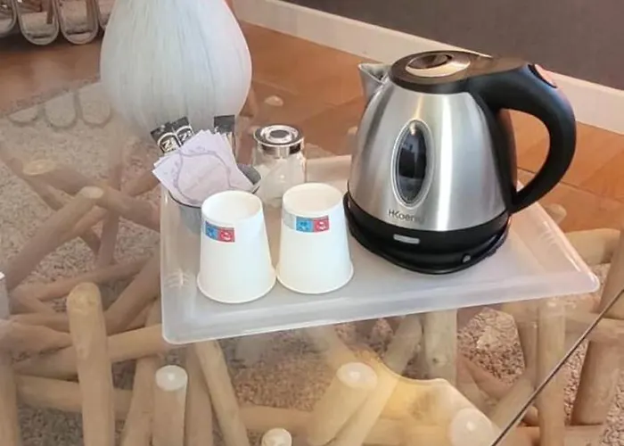 Noumade I De Prestige A Bordeaux * Camblanes-et-Meynac